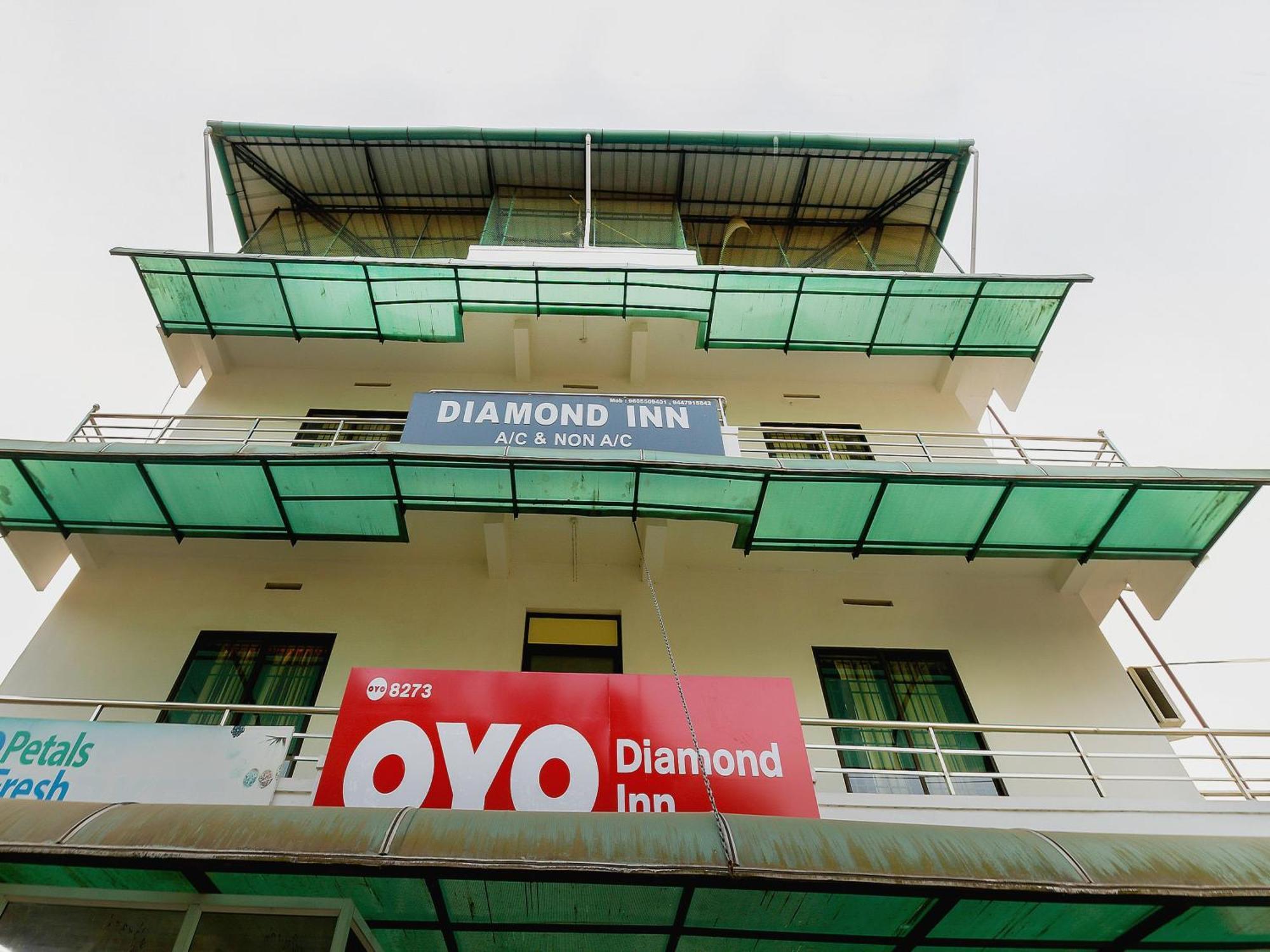 Super Hotel O Diamond In Kochi Exterior photo